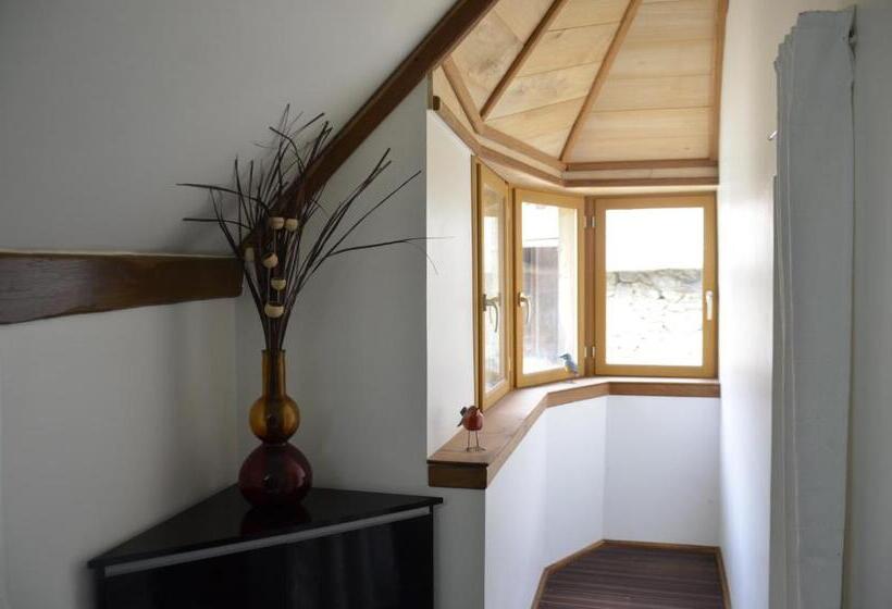 Трехместный Номер Deluxe, Chambres D Hôtes Les Chatougoulis