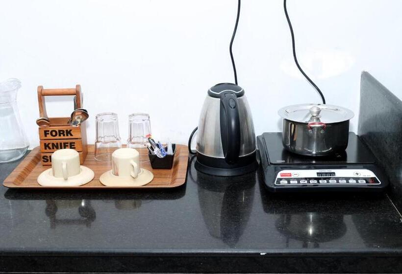 غرفة عائلية, Nilaya Nest Away