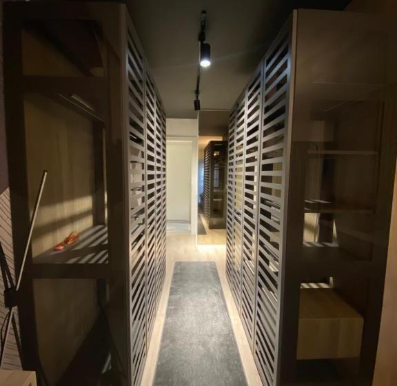 1ベッドルームペントハウスアパート, Art Penthouse