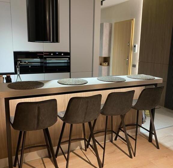 1ベッドルームペントハウスアパート, Art Penthouse