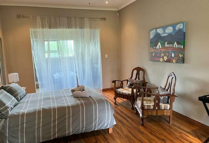 Номер Стандарт Вид на Горы, Berlouri Guest House