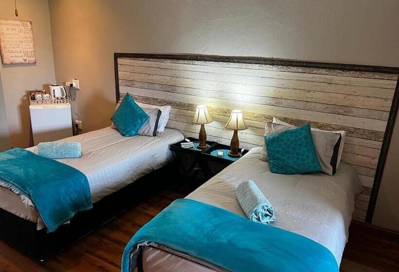 Номер Стандарт Вид на Горы, Berlouri Guest House