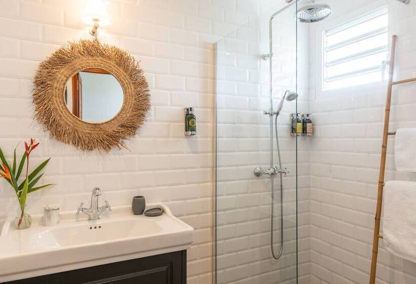 اتاق لوکس, Habitation Saint Charles Hôtel De Charme & Spa