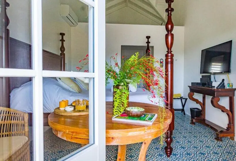 اتاق لوکس, Habitation Saint Charles   Hôtel De Charme & Spa