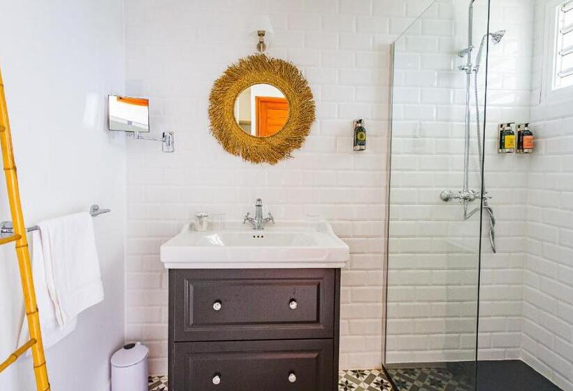 اتاق لوکس, Habitation Saint Charles Hôtel De Charme & Spa