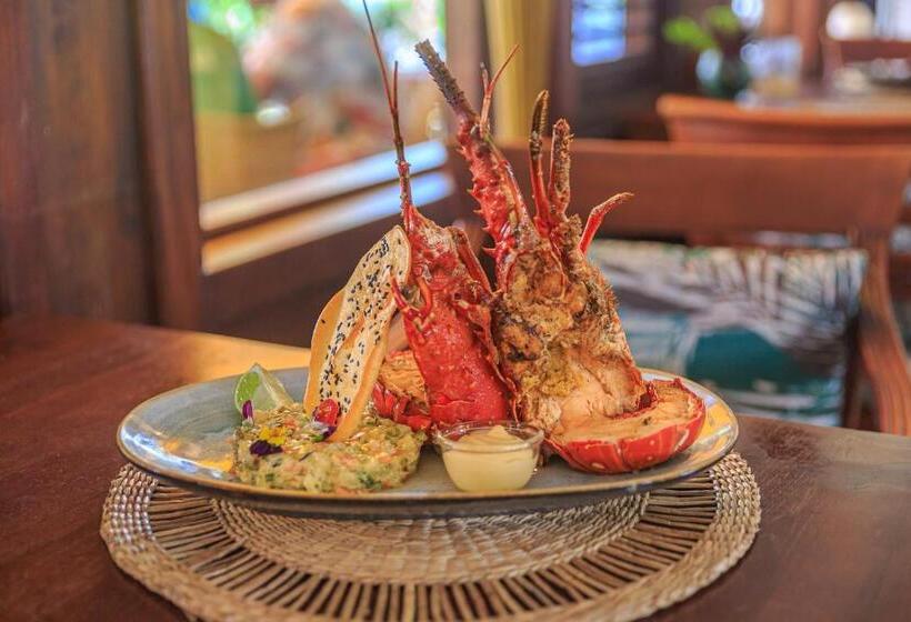 بانگلوی استاندارد, Habitation Saint Charles Hôtel De Charme & Spa