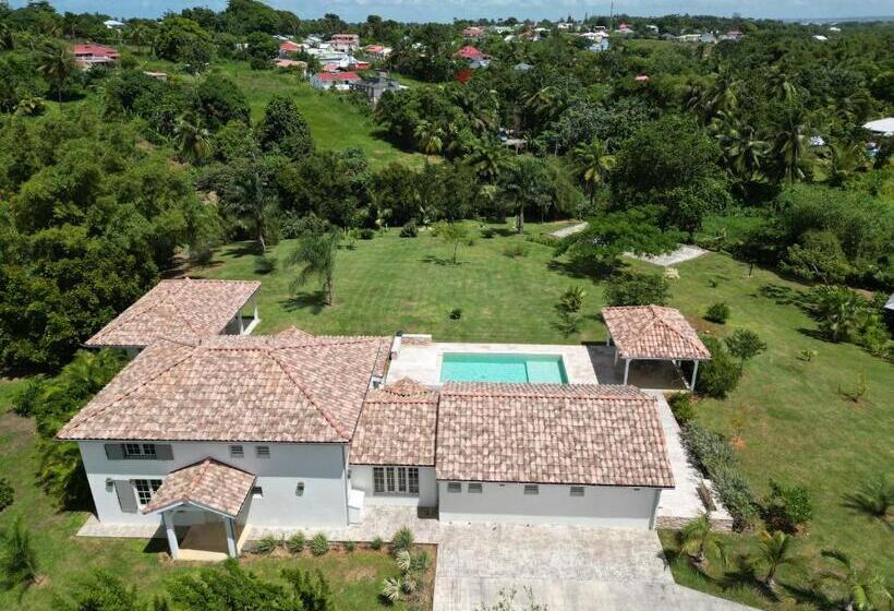 ویلای لوکس 1 خوابه, Habitation Saint Charles Hôtel De Charme & Spa