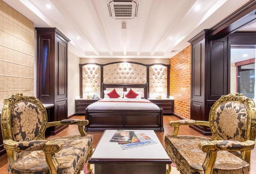 سوئیت با تخت بزرگ, Pabera Heritage Boutique