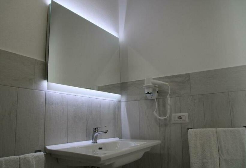 Номер Стандарт, La Guitgia Rooms
