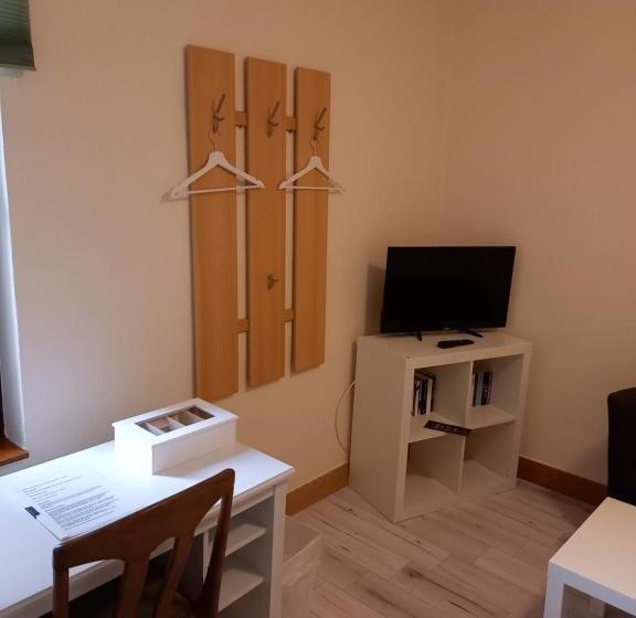 Delüks Oda, Monteurzimmer Lützow