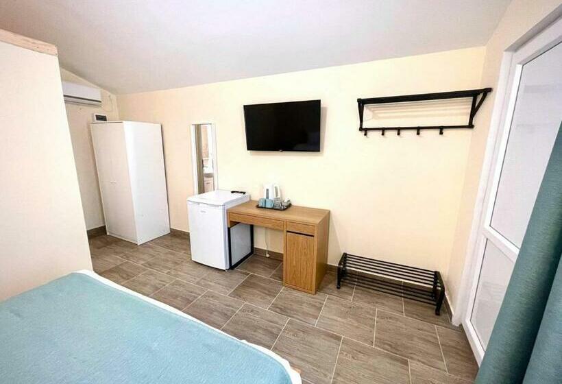 اتاق استاندارد, Pensiunea Onyx Vadu