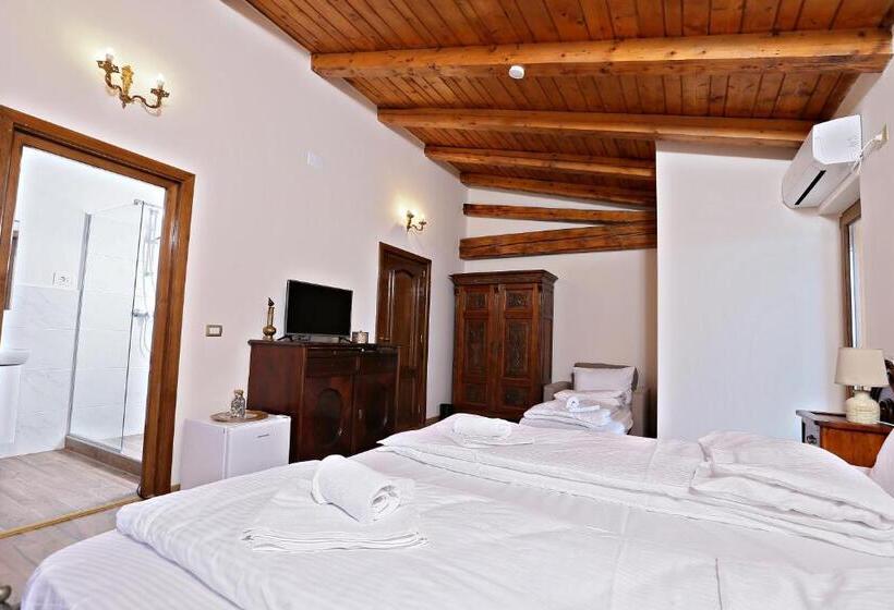 스탠다드 발코니 룸, Pensiunea Sanmartin