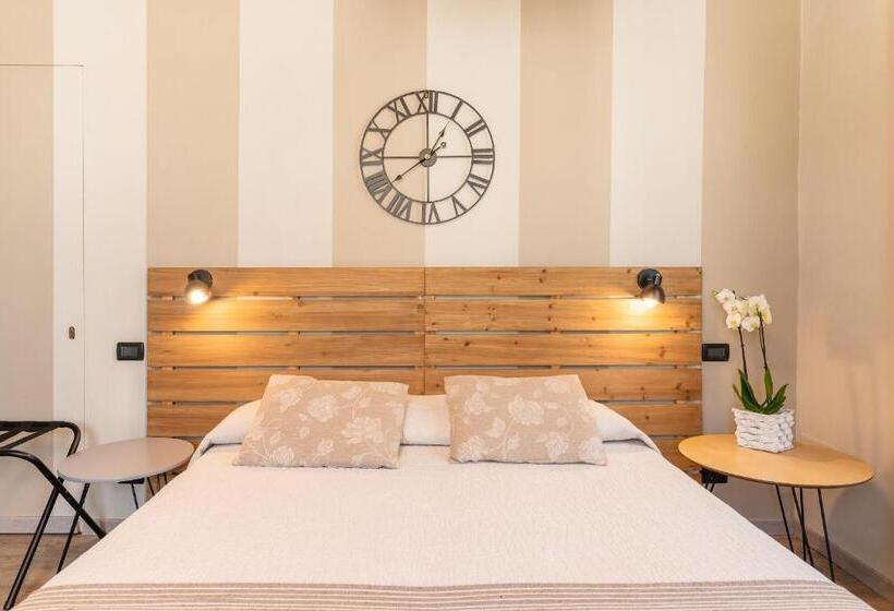 اتاق استاندارد سه نفره, Stella