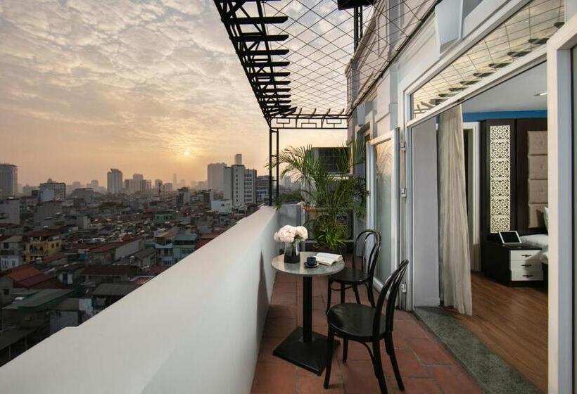 سوییت جونیور با بالکن, Hanoi 20 Hotel & Apartment