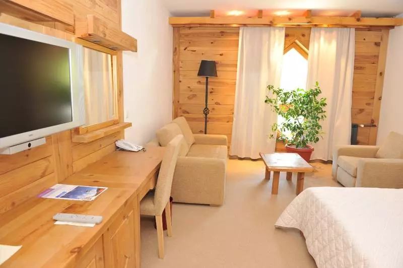 اتاق اجرایی, Bianca Resort & Spa