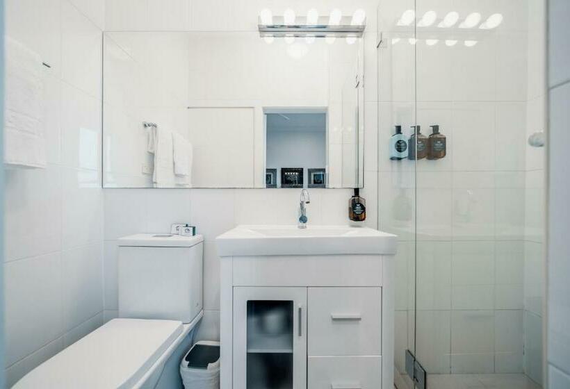 اتاق استاندارد, Cremorne Point Manor