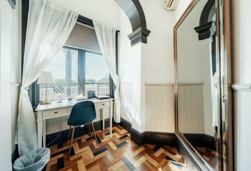 اتاق استاندارد با چشم‌انداز, Cremorne Point Manor