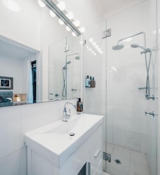 اتاق استاندارد با چشم‌انداز, Cremorne Point Manor