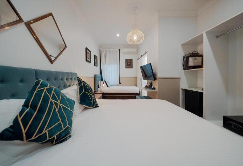 디럭스 트리플 룸, Cremorne Point Manor