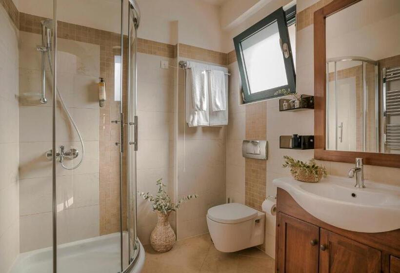 סוויטה משפחתית, Daluz Boutique