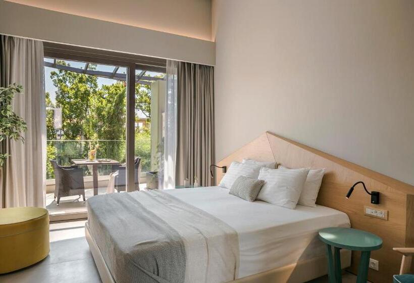 חדר משפחתי, Daluz Boutique