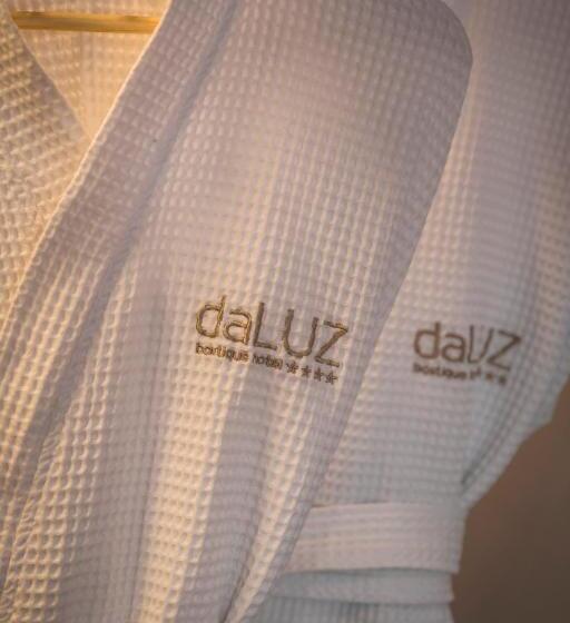 סוויטה, Daluz Boutique