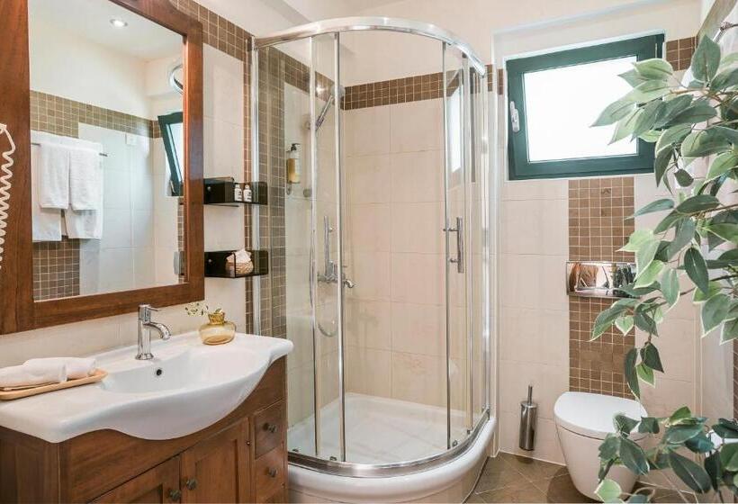 סוויטת ג'וניור, Daluz Boutique