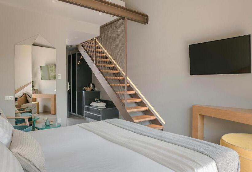 חדר משפחתי, Daluz Boutique