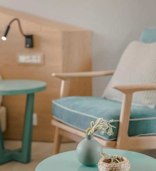 اتاق خانوادگی, Daluz Boutique