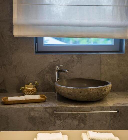 סוויטה, Daluz Boutique