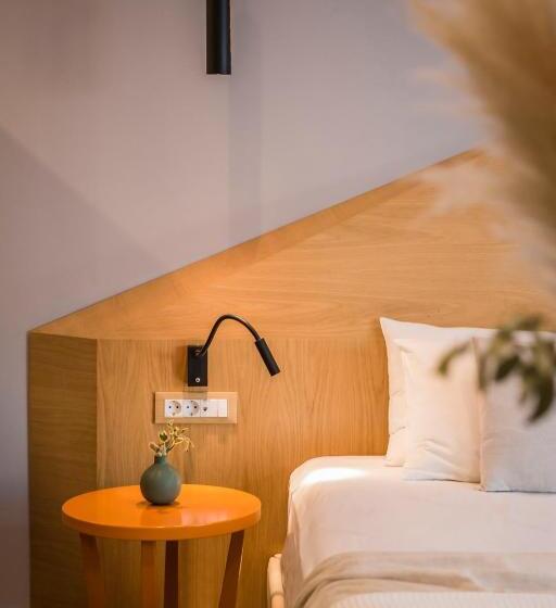 סוויטה, Daluz Boutique