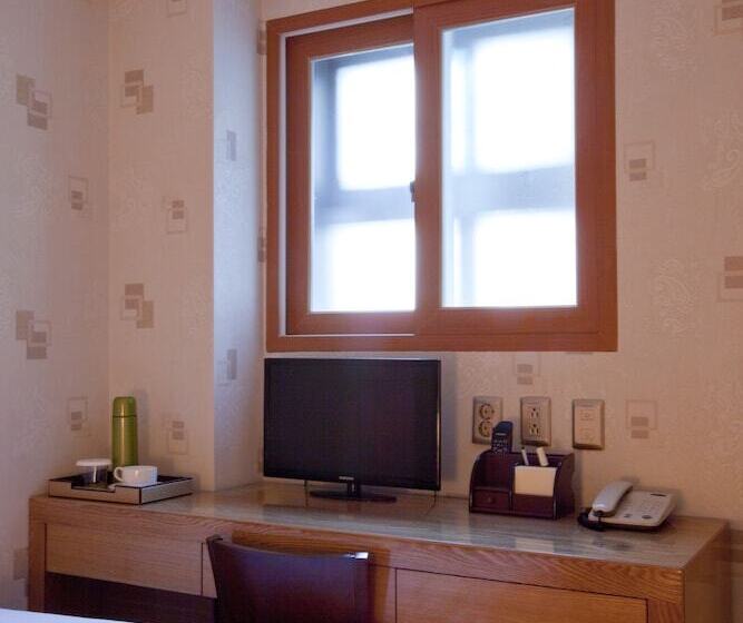 Quarto standart individual, Daewoo Inn