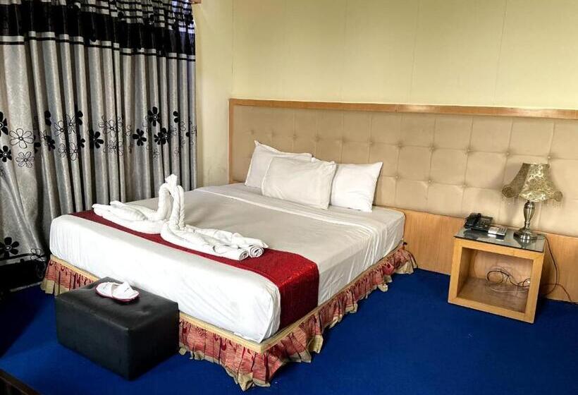 اتاق لوکس یک تخته, Milina