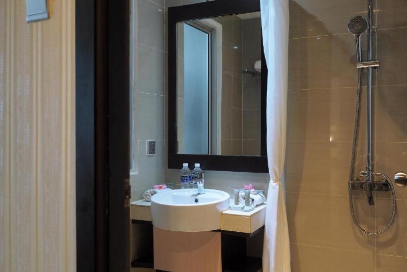 Президентский Люкс, Nagoya Mansion Hotel And Residence