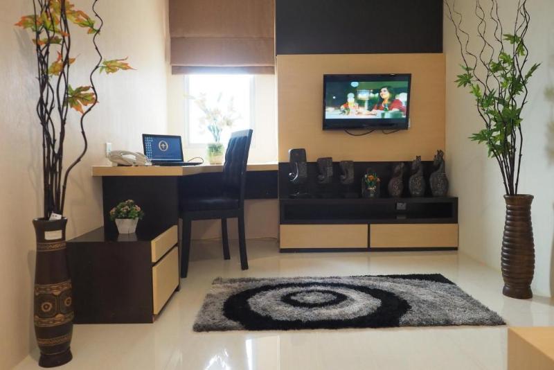 Президентский Люкс, Nagoya Mansion Hotel And Residence