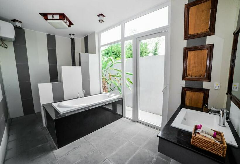 ویلای استاندارد با چشمانداز باغ, The Hoi An Orchid Garden Villas