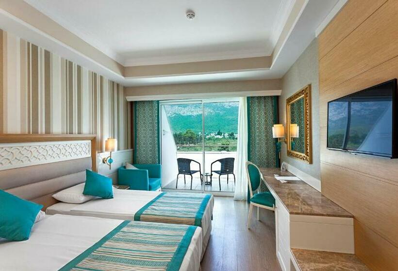 غرفة قياسية ثلاثية, Karmir Resort & Spa   Ultra All Inclusive