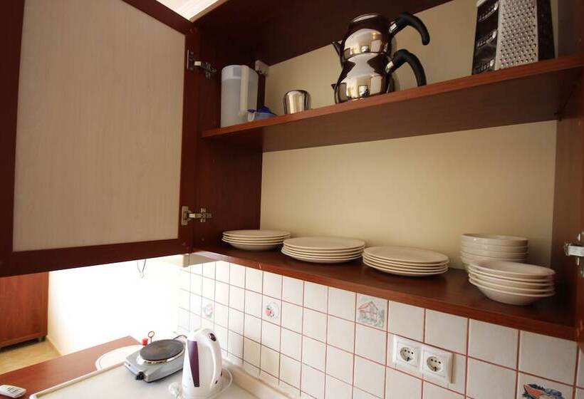 1 Bedroom Apartment, Minta Apart