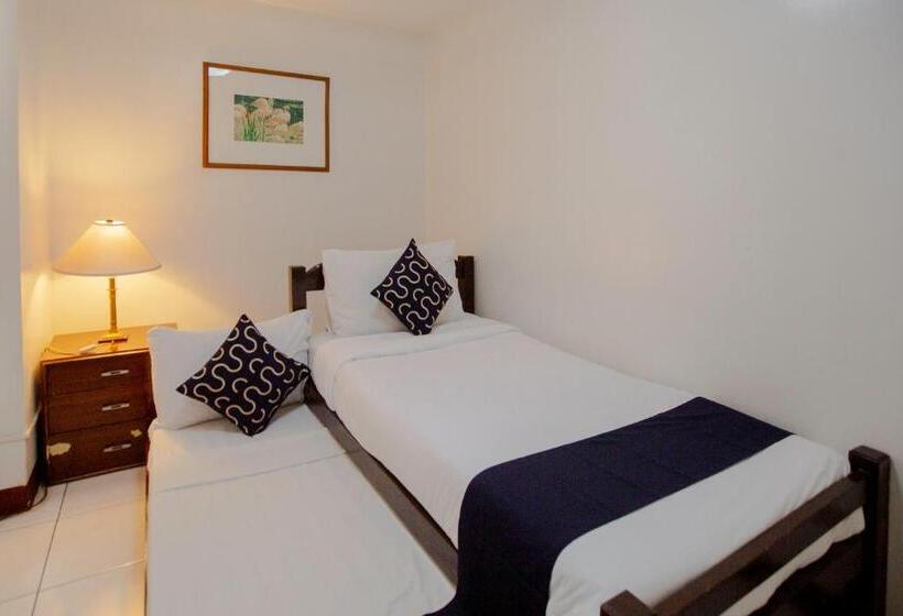 침실 2개 아파트, Newgrange Condotel
