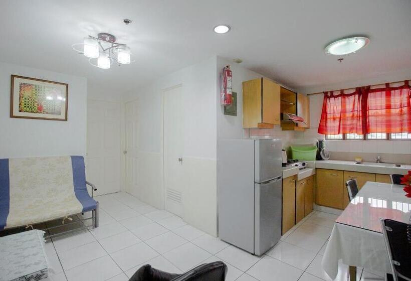 דירת שני חדרים, Newgrange Condotel