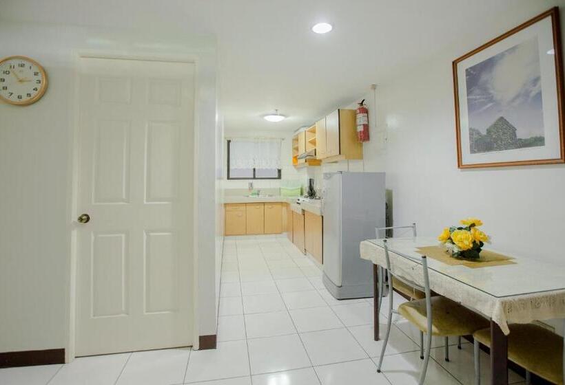 סוויטה, Newgrange Condotel