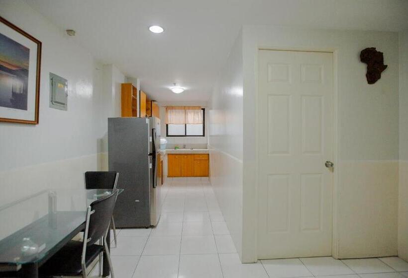 סוויטה, Newgrange Condotel