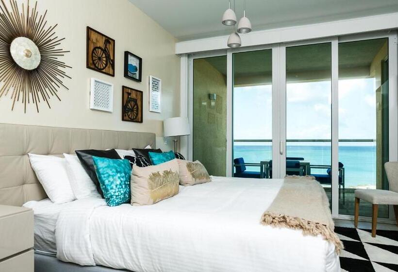 带2个卧室的公寓, Blue Residences