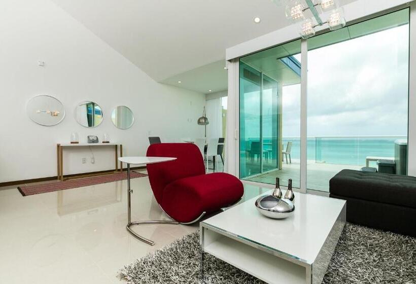 带1个卧室的顶楼公寓, Blue Residences