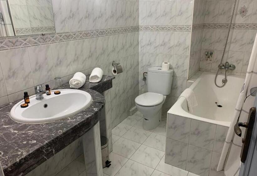 اتاق استاندارد, Royal Hotel Rabat