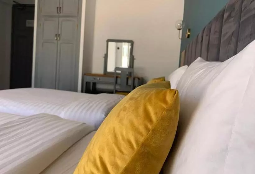 اتاق استاندارد, Royal Hotel Rabat