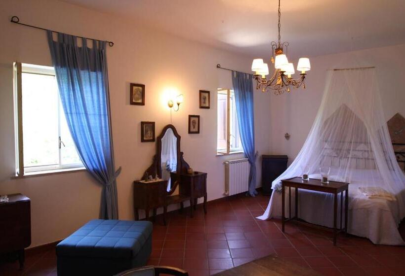 غرفة قياسية, La Masseria