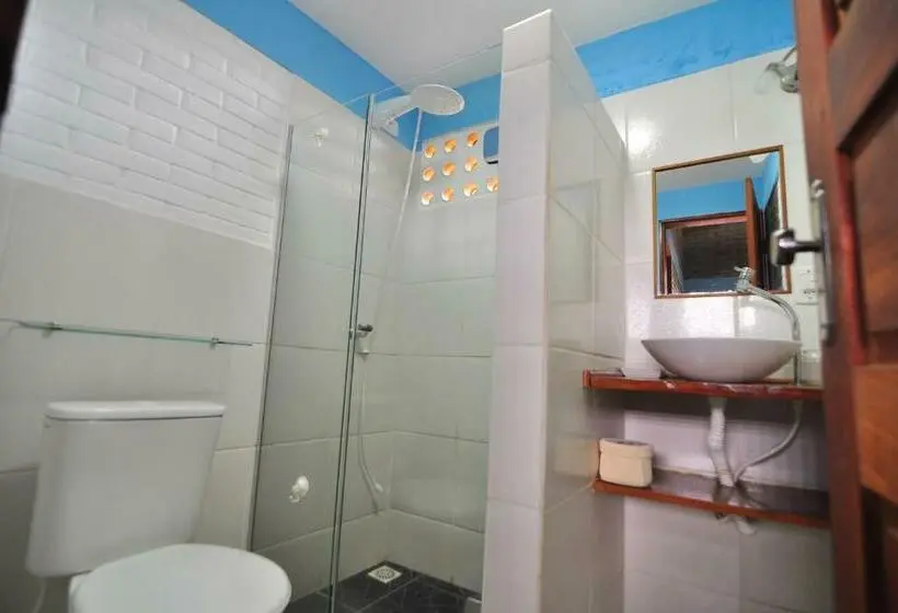 スタンダードトリプルルーム, Casa Blanka 2010   Eco Surf Guest House