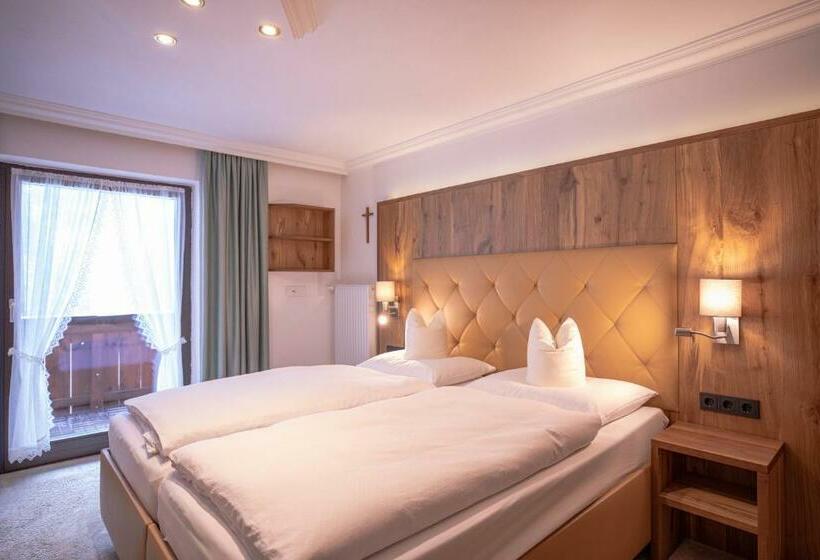 غرفة قياسية, Das Elisabeth