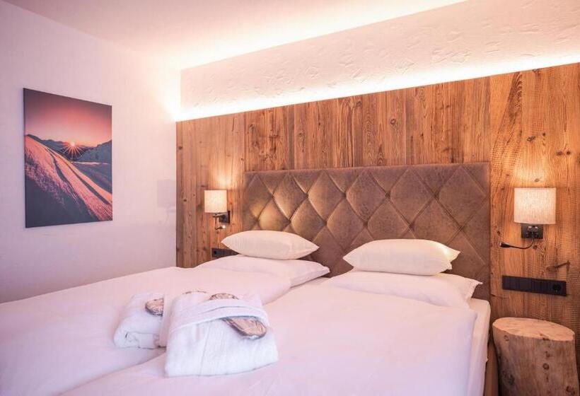 غرفة سوبيريور, Das Elisabeth